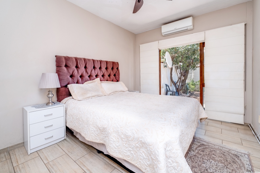 2 Bedroom Property for Sale in Lonehill Gauteng