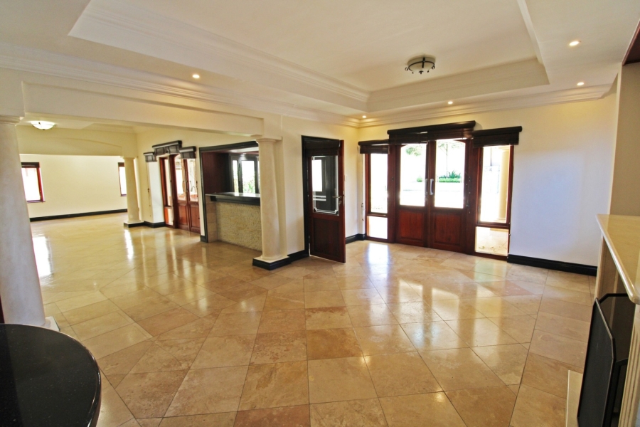 To Let 4 Bedroom Property for Rent in Bryanston Gauteng