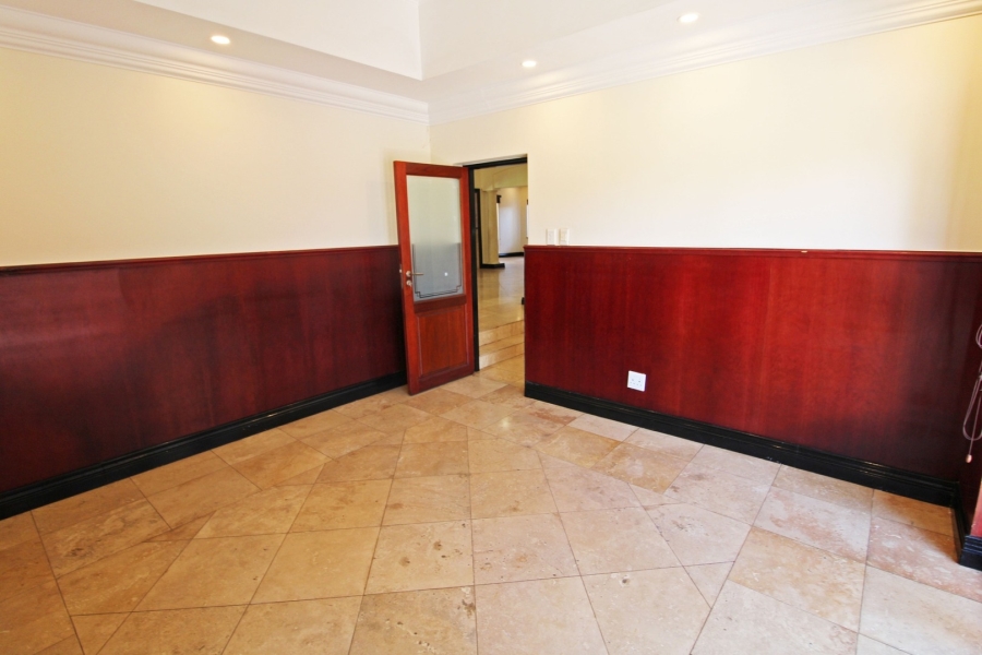 To Let 4 Bedroom Property for Rent in Bryanston Gauteng