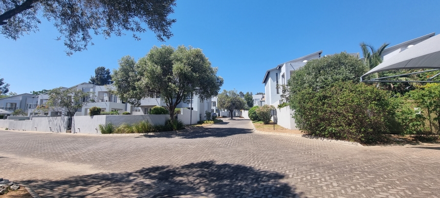 2 Bedroom Property for Sale in Broadacres Gauteng