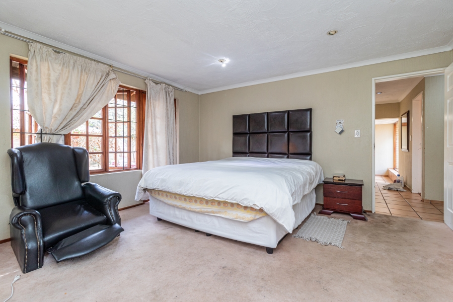 3 Bedroom Property for Sale in Poortview Gauteng