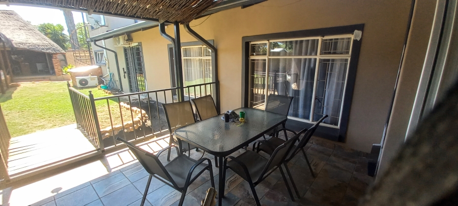 4 Bedroom Property for Sale in Rietfontein Gauteng