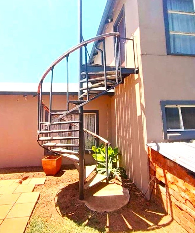 4 Bedroom Property for Sale in Rietfontein Gauteng