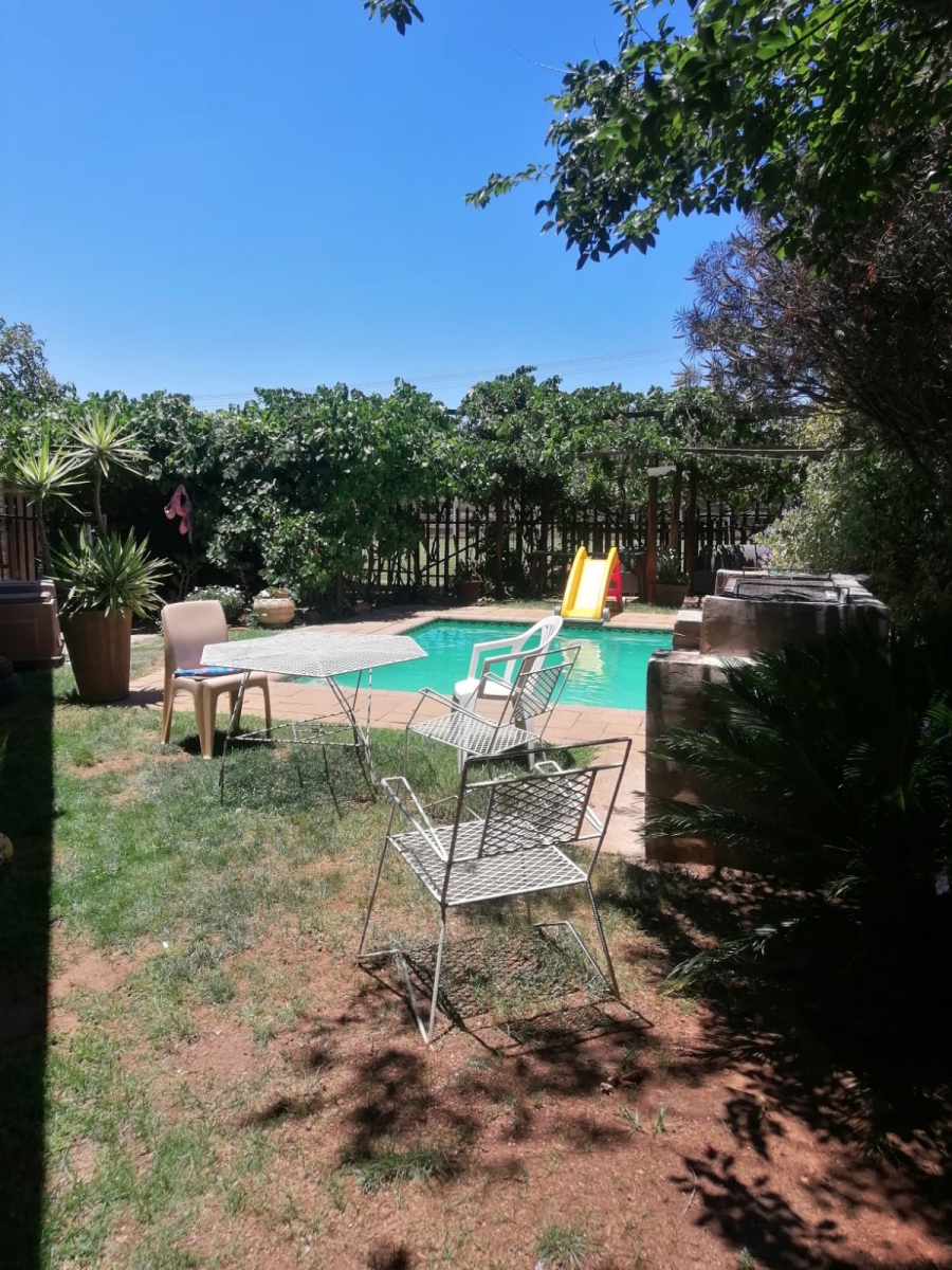 4 Bedroom Property for Sale in Elsburg Gauteng