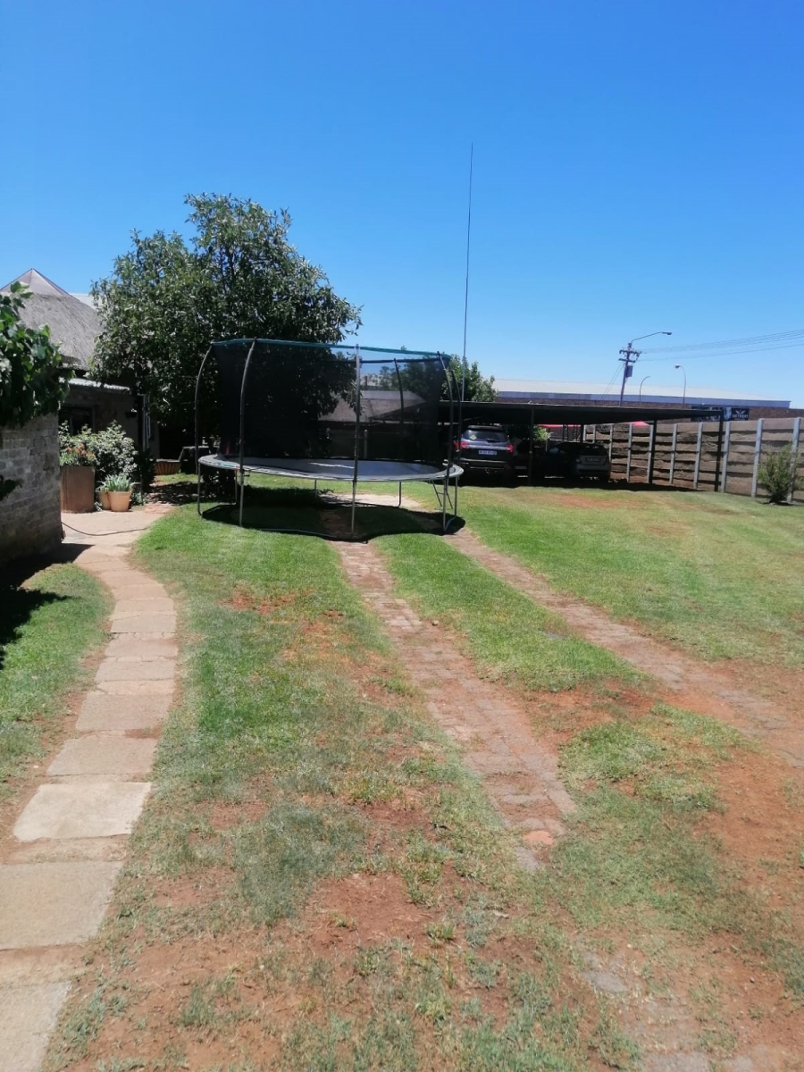 4 Bedroom Property for Sale in Elsburg Gauteng