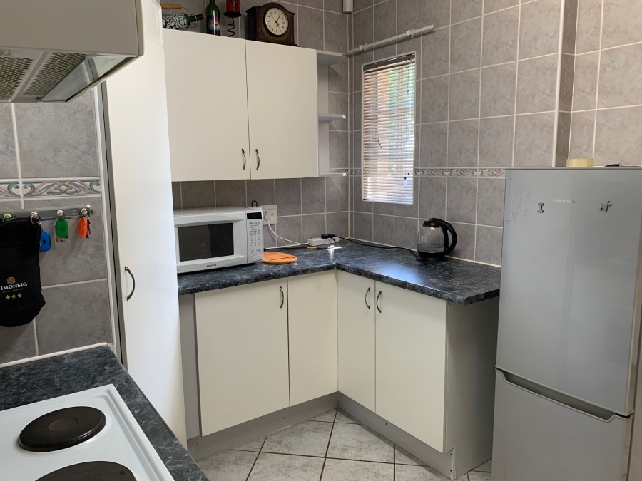 3 Bedroom Property for Sale in Faerie Glen Gauteng