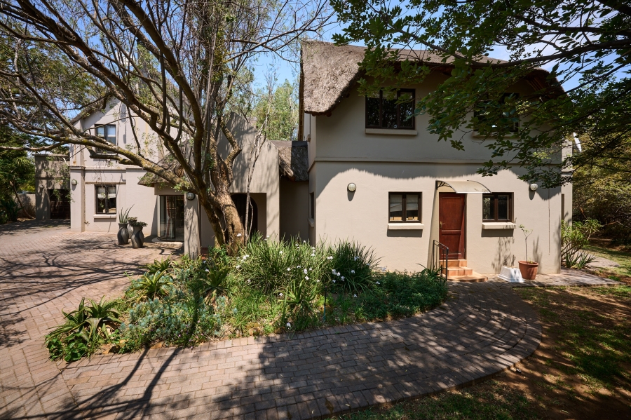 4 Bedroom Property for Sale in Carlswald Estate Gauteng