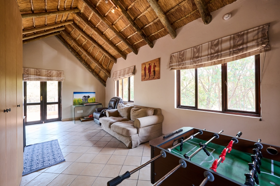 4 Bedroom Property for Sale in Carlswald Estate Gauteng