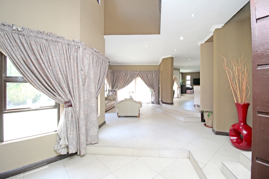 4 Bedroom Property for Sale in Kyalami Hills Gauteng