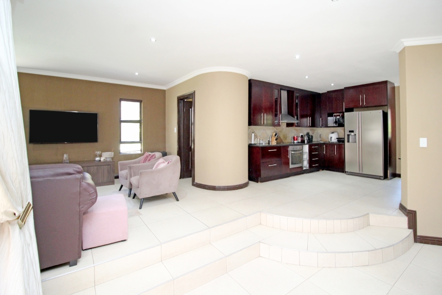 4 Bedroom Property for Sale in Kyalami Hills Gauteng