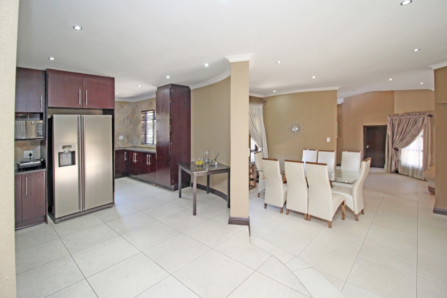 4 Bedroom Property for Sale in Kyalami Hills Gauteng