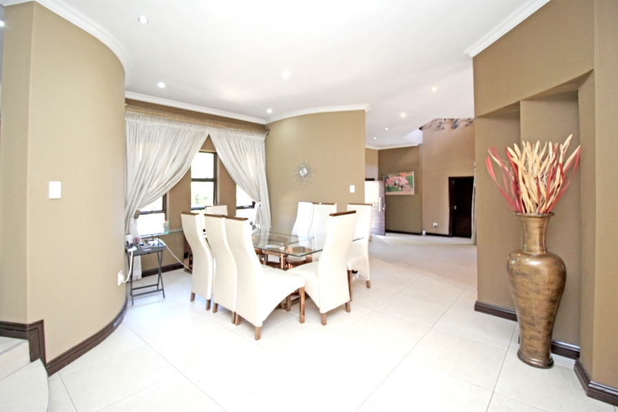 4 Bedroom Property for Sale in Kyalami Hills Gauteng