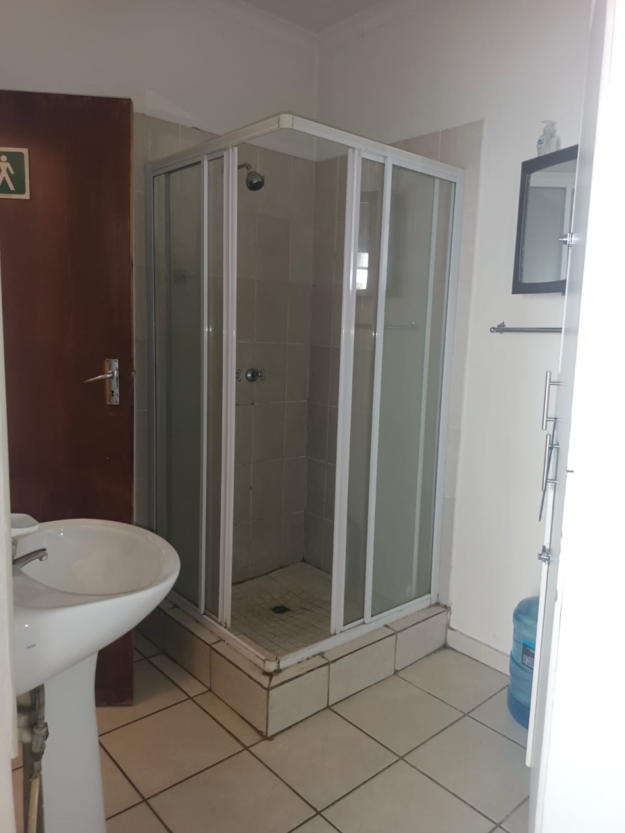 9 Bedroom Property for Sale in Rietfontein Gauteng