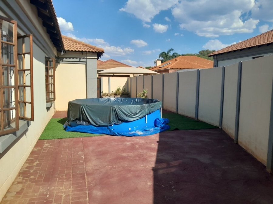 3 Bedroom Property for Sale in Heatherview Gauteng