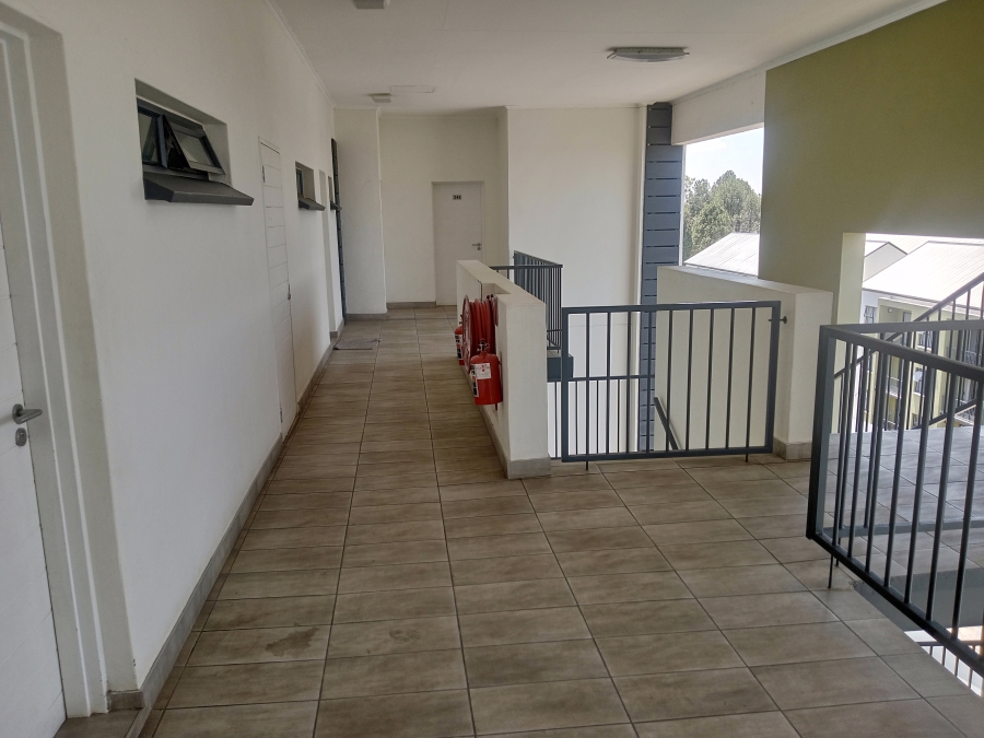 1 Bedroom Property for Sale in Lilianton Gauteng