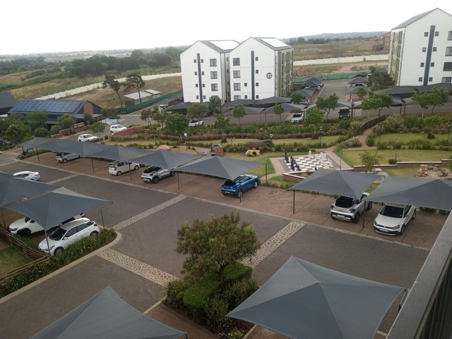 1 Bedroom Property for Sale in Lilianton Gauteng