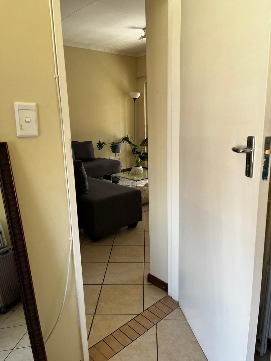 To Let 3 Bedroom Property for Rent in Monavoni Gauteng