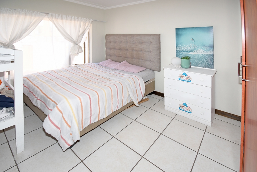 2 Bedroom Property for Sale in Sunninghill Gauteng