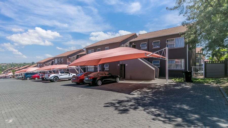 2 Bedroom Property for Sale in Vorna Valley Gauteng