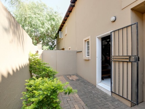 3 Bedroom Property for Sale in Annlin Gauteng