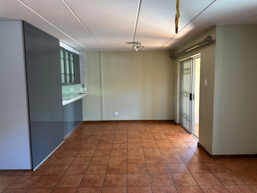 3 Bedroom Property for Sale in Annlin Gauteng