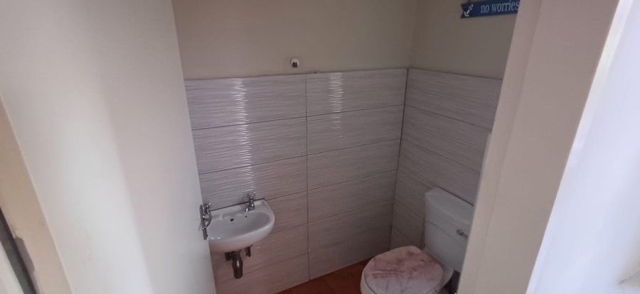 3 Bedroom Property for Sale in Annlin Gauteng