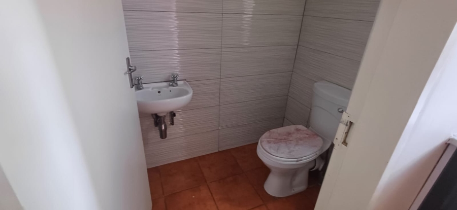 3 Bedroom Property for Sale in Annlin Gauteng