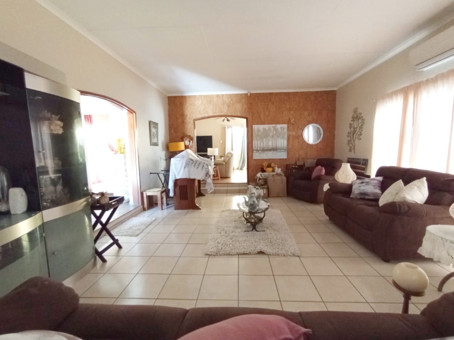 To Let 3 Bedroom Property for Rent in Ravensklip Gauteng