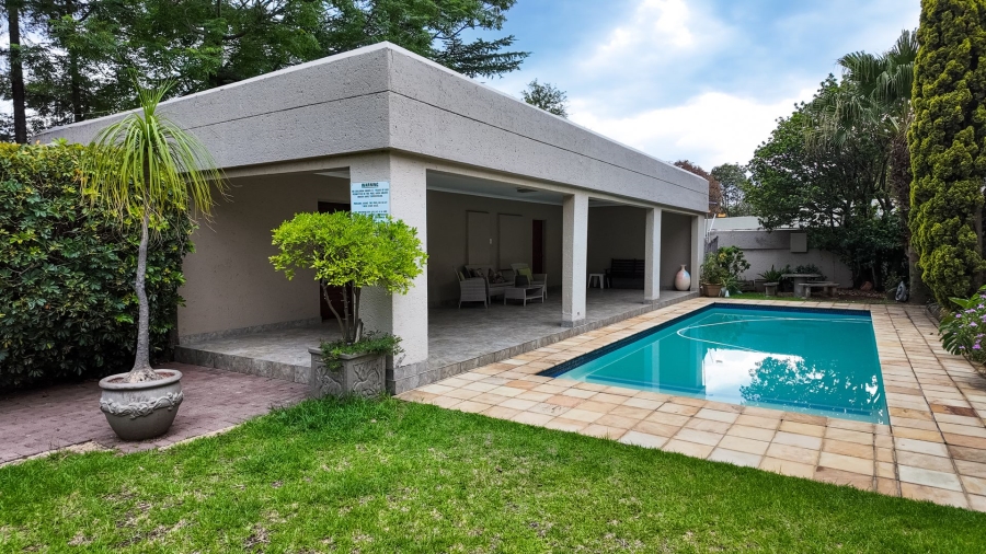 3 Bedroom Property for Sale in Morningside Manor Gauteng