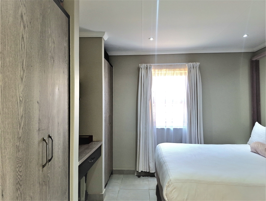 3 Bedroom Property for Sale in Lion Pride Gauteng