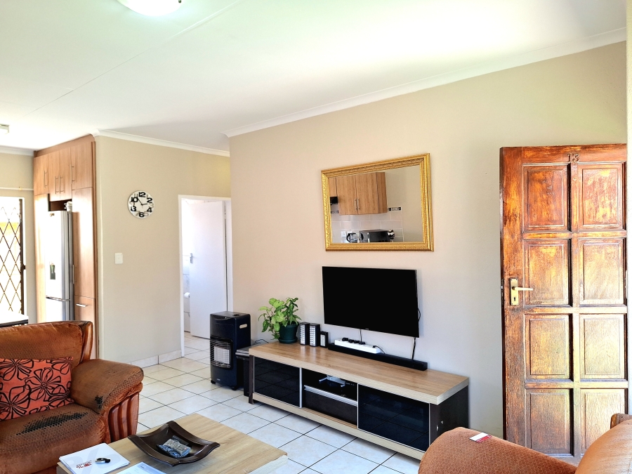 2 Bedroom Property for Sale in Groblerpark Gauteng