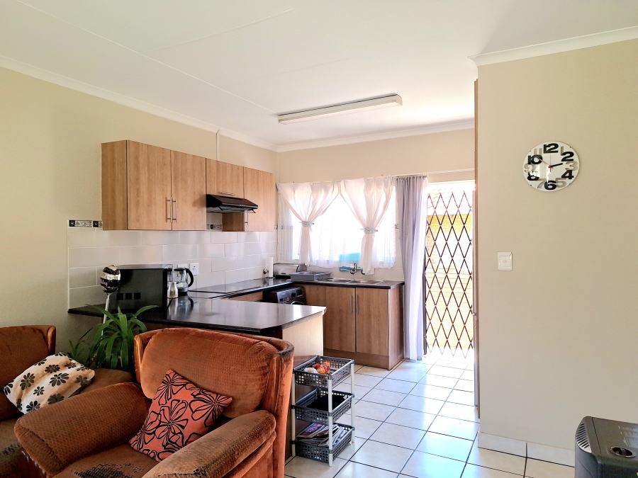 2 Bedroom Property for Sale in Groblerpark Gauteng