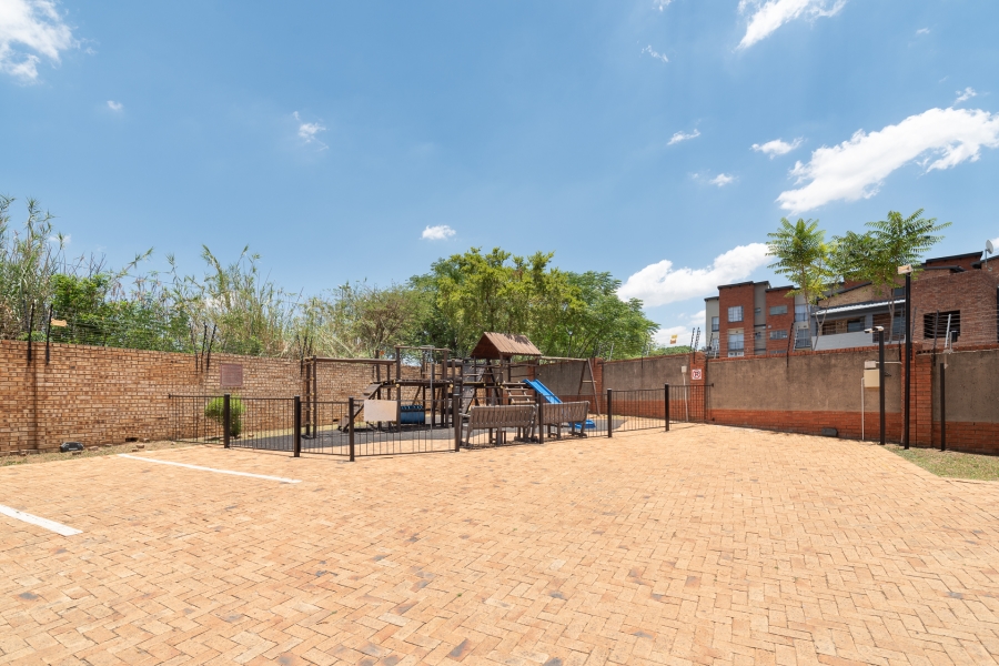 3 Bedroom Property for Sale in North Riding Gauteng