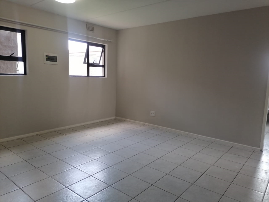 3 Bedroom Property for Sale in Kenleaf Gauteng