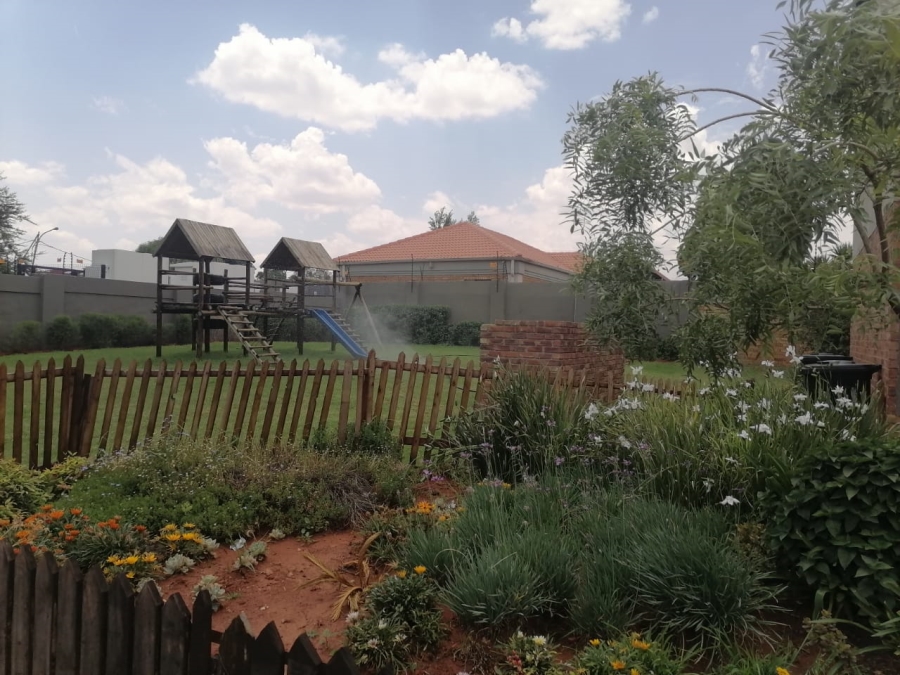 3 Bedroom Property for Sale in Kenleaf Gauteng