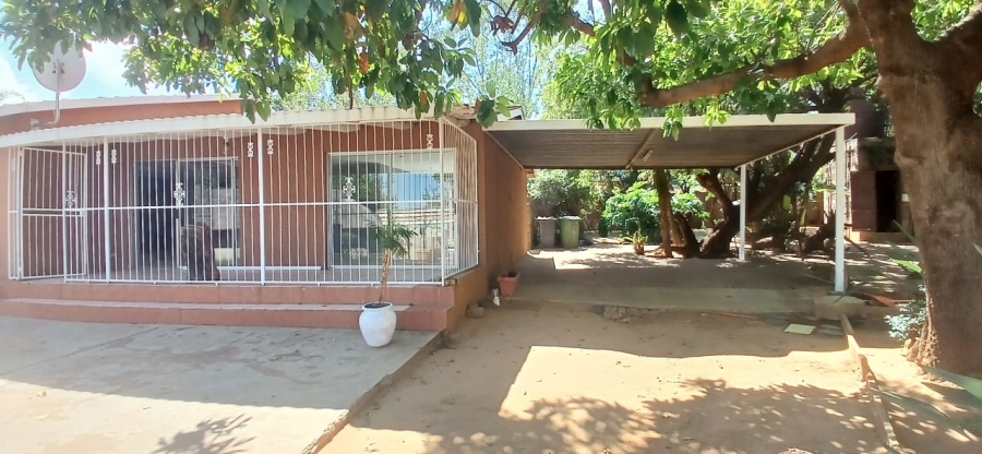 To Let 2 Bedroom Property for Rent in Wilgeheuwel Gauteng