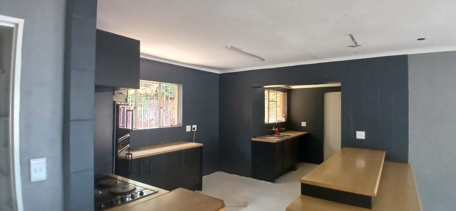 To Let 2 Bedroom Property for Rent in Wilgeheuwel Gauteng