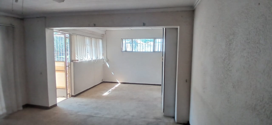 To Let 2 Bedroom Property for Rent in Wilgeheuwel Gauteng