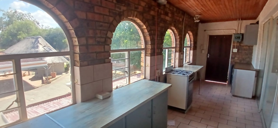 To Let 2 Bedroom Property for Rent in Wilgeheuwel Gauteng