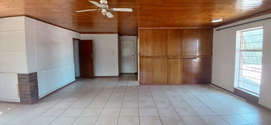 To Let 2 Bedroom Property for Rent in Wilgeheuwel Gauteng