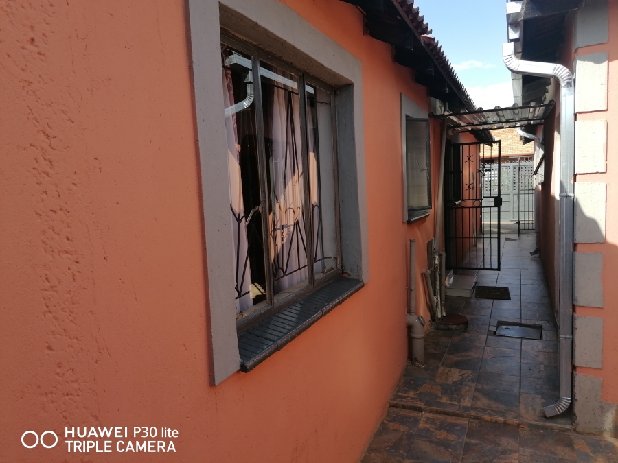 3 Bedroom Property for Sale in Mamelodi Gauteng