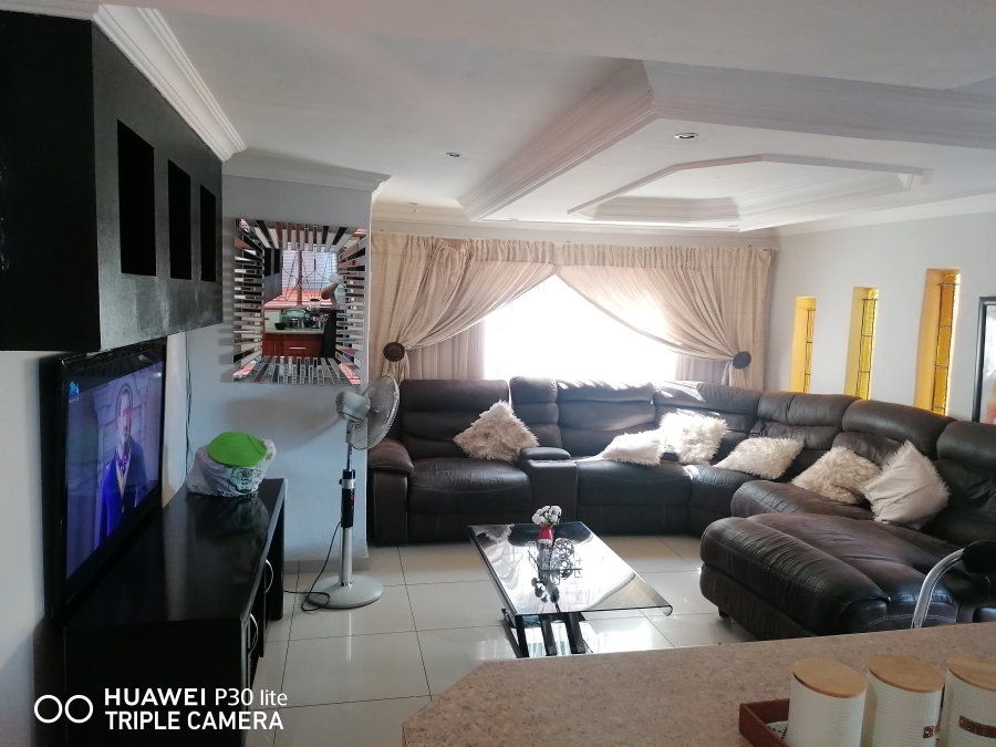 3 Bedroom Property for Sale in Mamelodi Gauteng