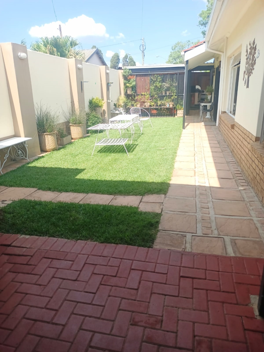 4 Bedroom Property for Sale in Rietfontein Gauteng