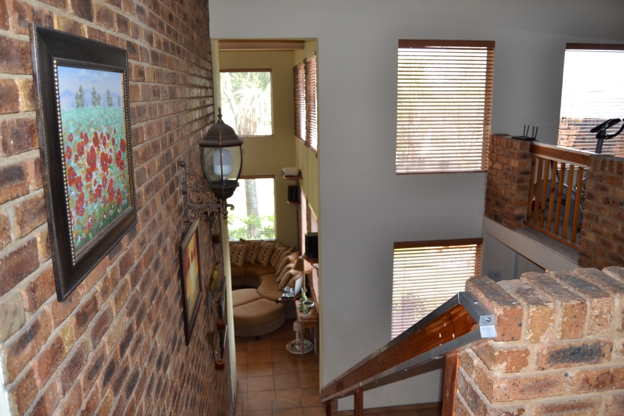 7 Bedroom Property for Sale in Helderkruin View Gauteng