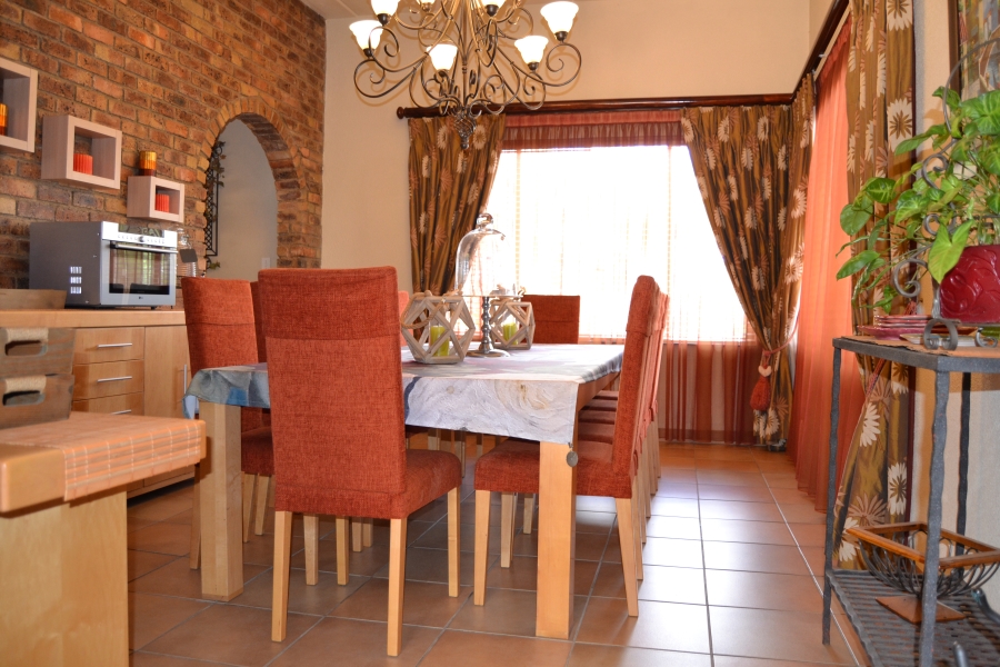 7 Bedroom Property for Sale in Helderkruin View Gauteng