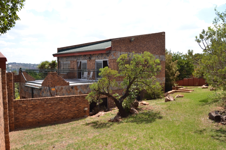 7 Bedroom Property for Sale in Helderkruin View Gauteng