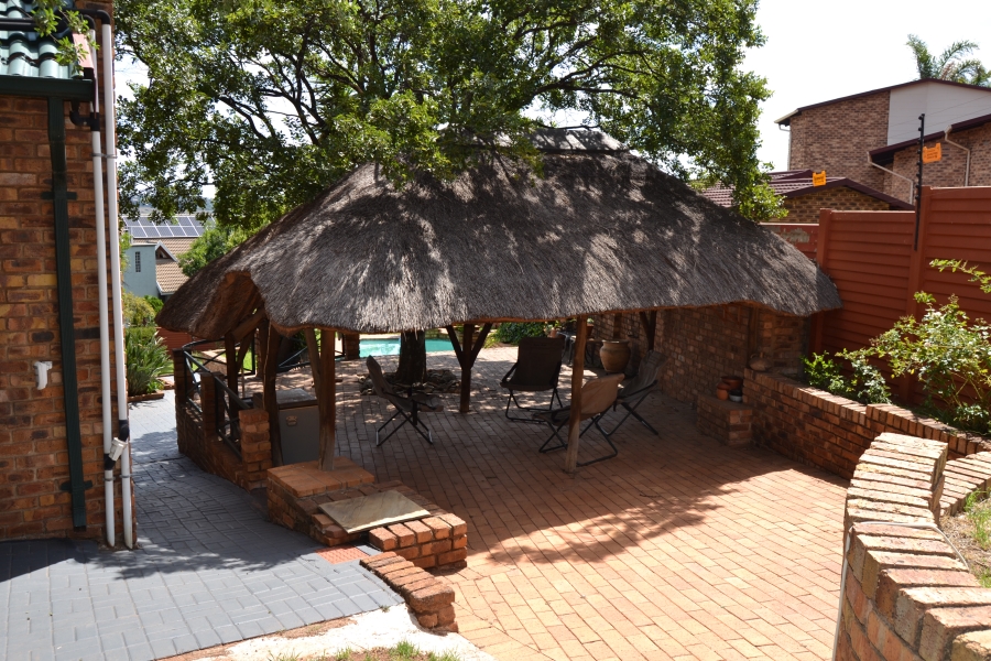 7 Bedroom Property for Sale in Helderkruin View Gauteng