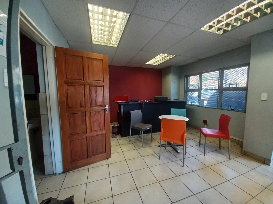 To Let commercial Property for Rent in Commercia Gauteng