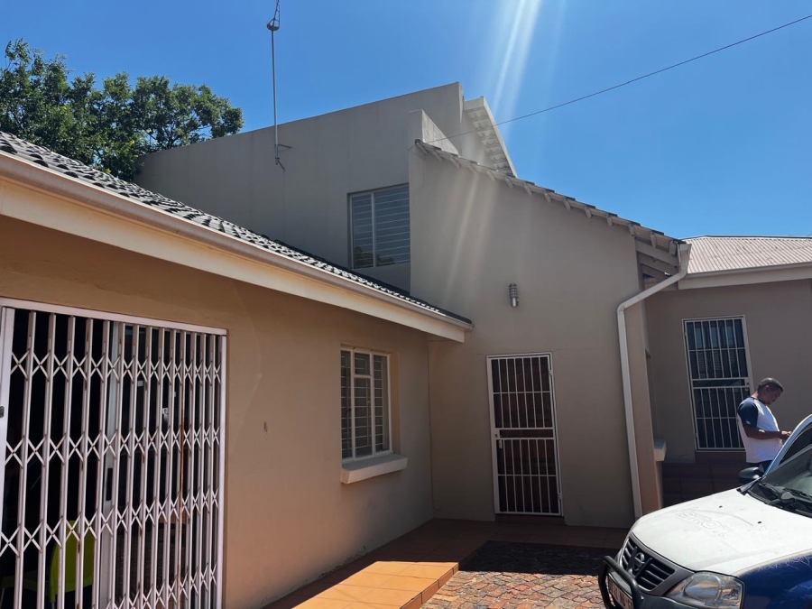 To Let commercial Property for Rent in Edenvale Central Gauteng