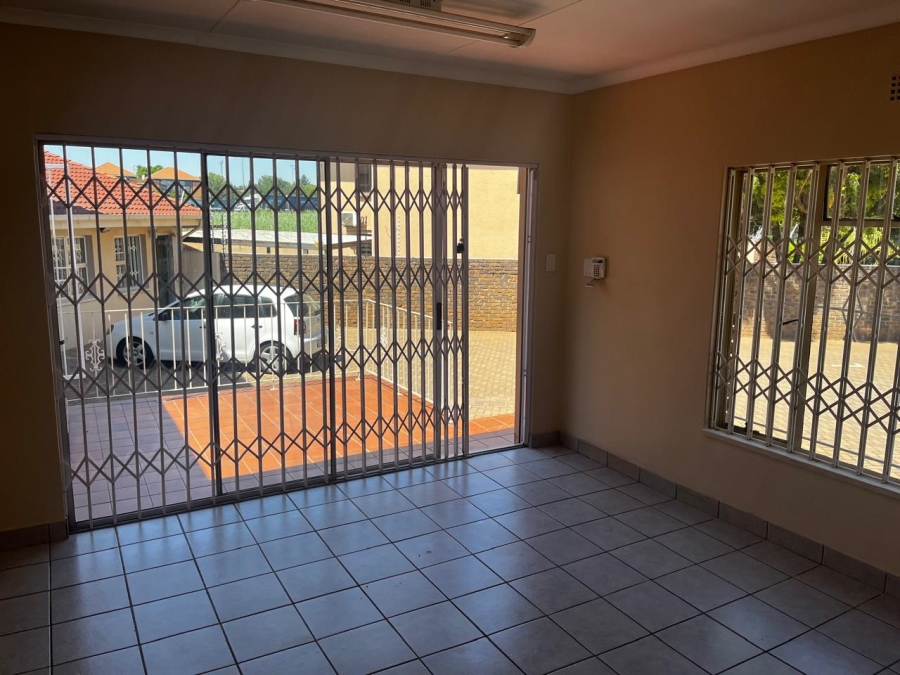 To Let commercial Property for Rent in Edenvale Central Gauteng